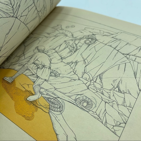 Star Wars Artoo Detoo Activity Book - Picture 9 of 11